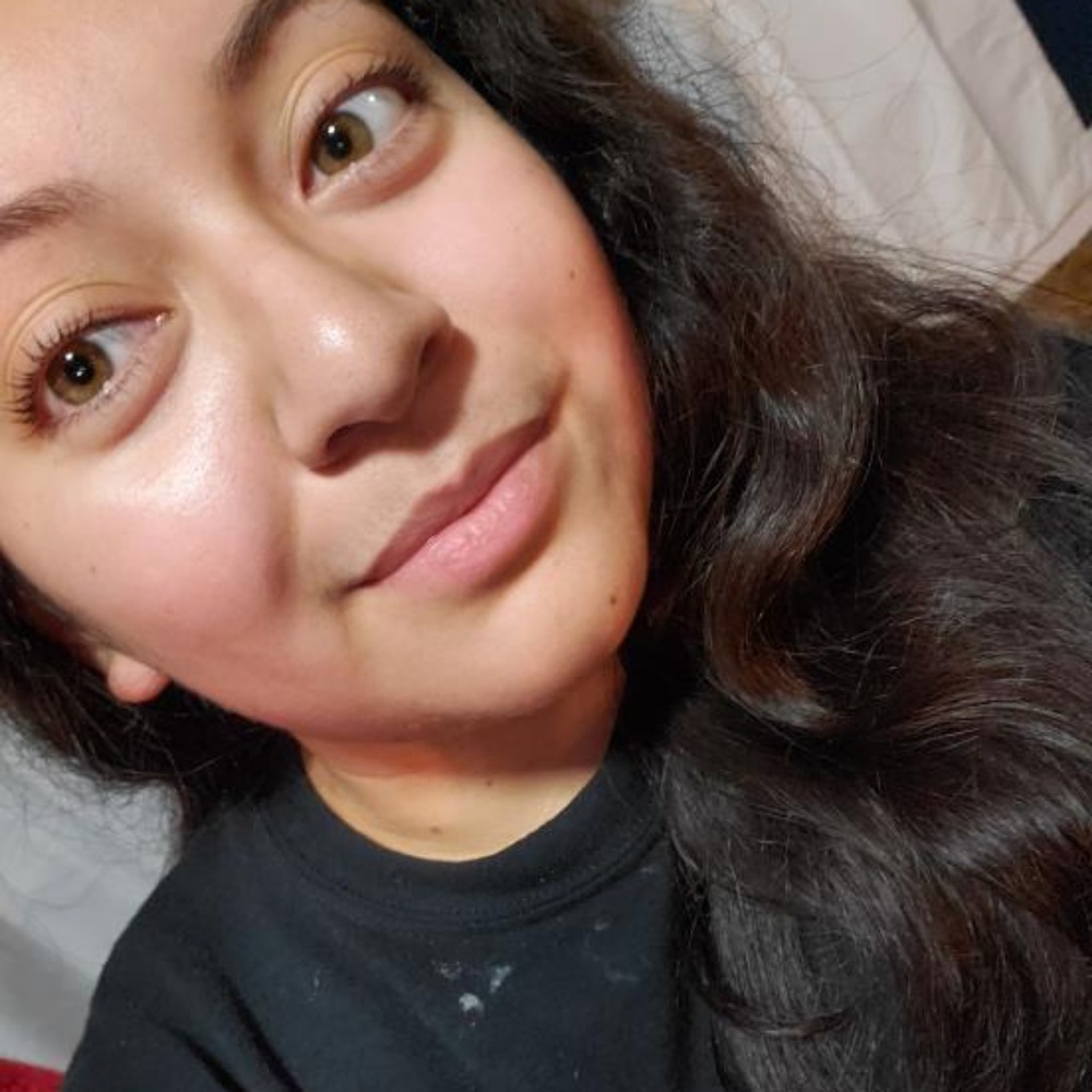 Meet your Posher, Damaris